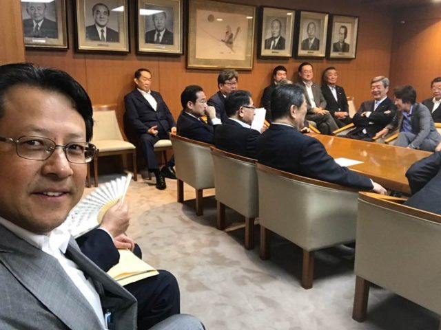 自民党本部役員連絡会に参加しました。