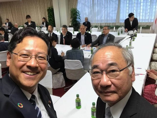 難聴対策の自民党の会議に参加を致しました。