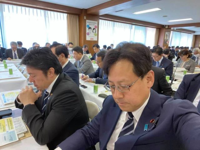 自民党本部でコロナ対策会議が開かれました。