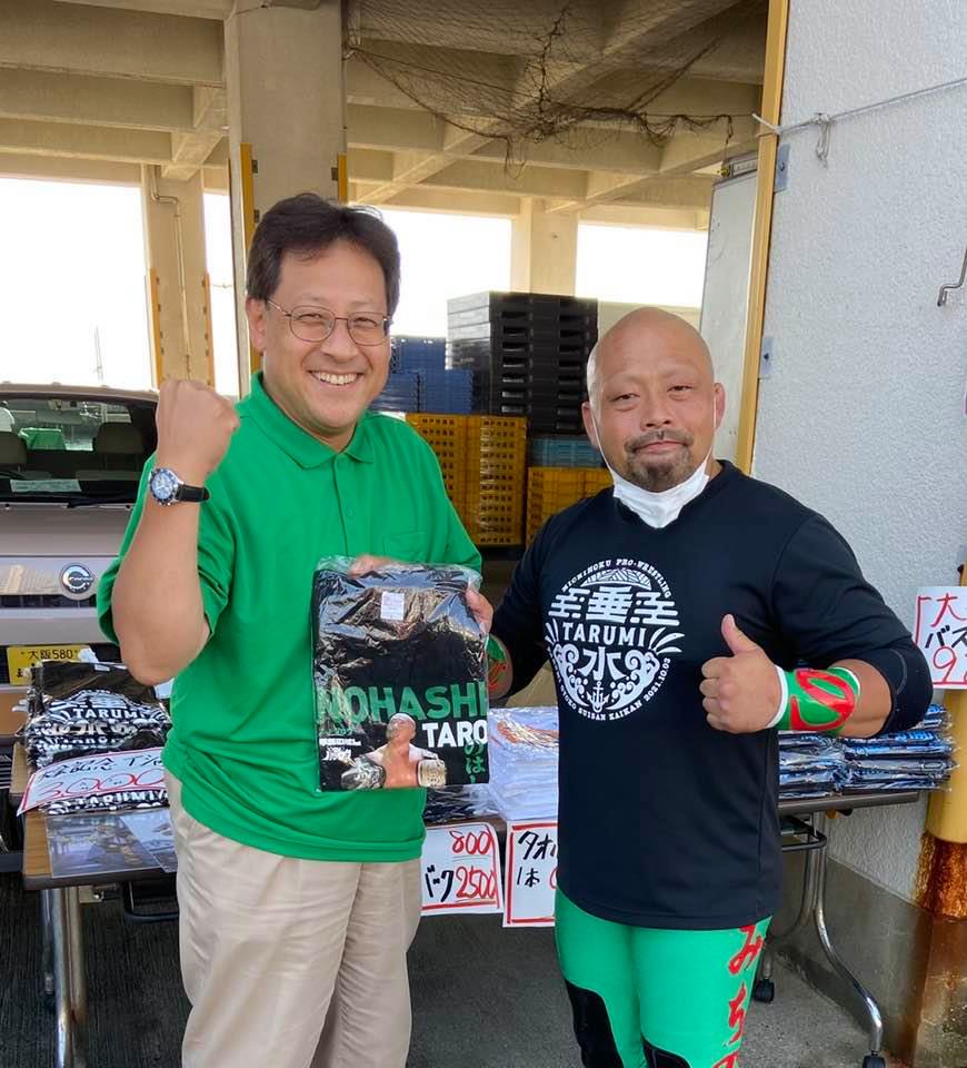 神戸市魚連にプロレス『のはし　たろう』登場‼️‼️‼️