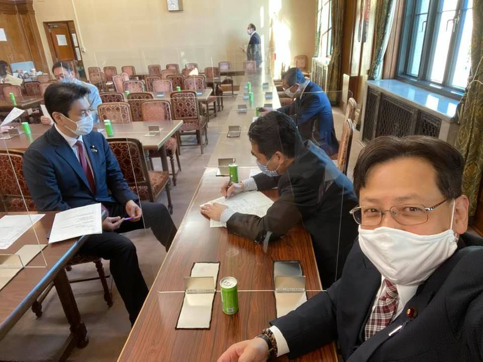 自民党の国会対策正副委員長会議に出席しました。