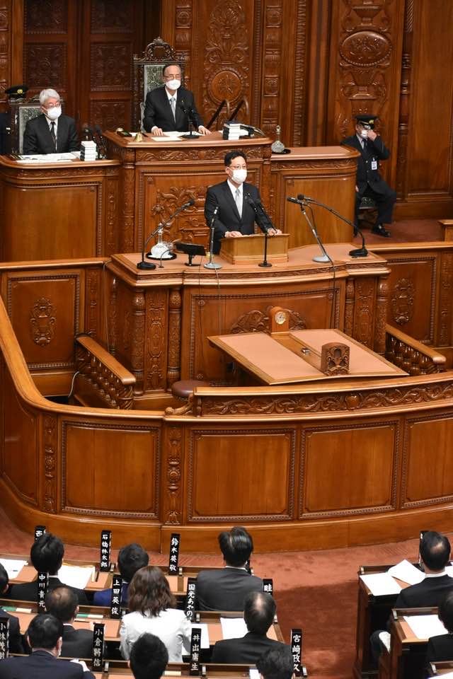 衆議院本会議にて、環境委員会で審議をしました。