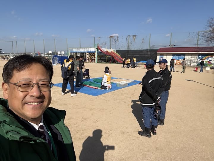 多聞東の防災訓練はいつも舞子高校の皆様がリードしてくださいます