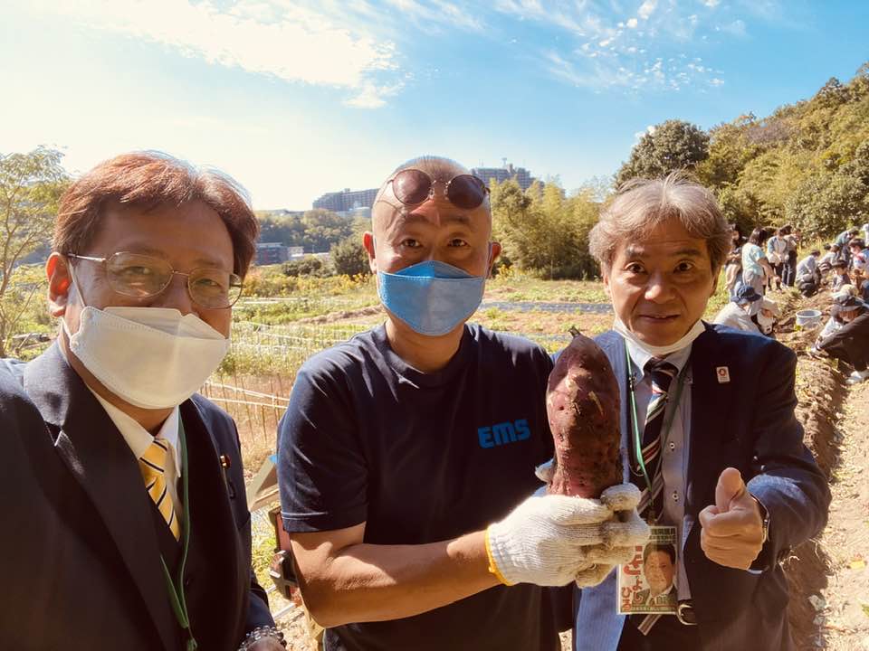 秋の実り‼️芋掘りイベントです🍠