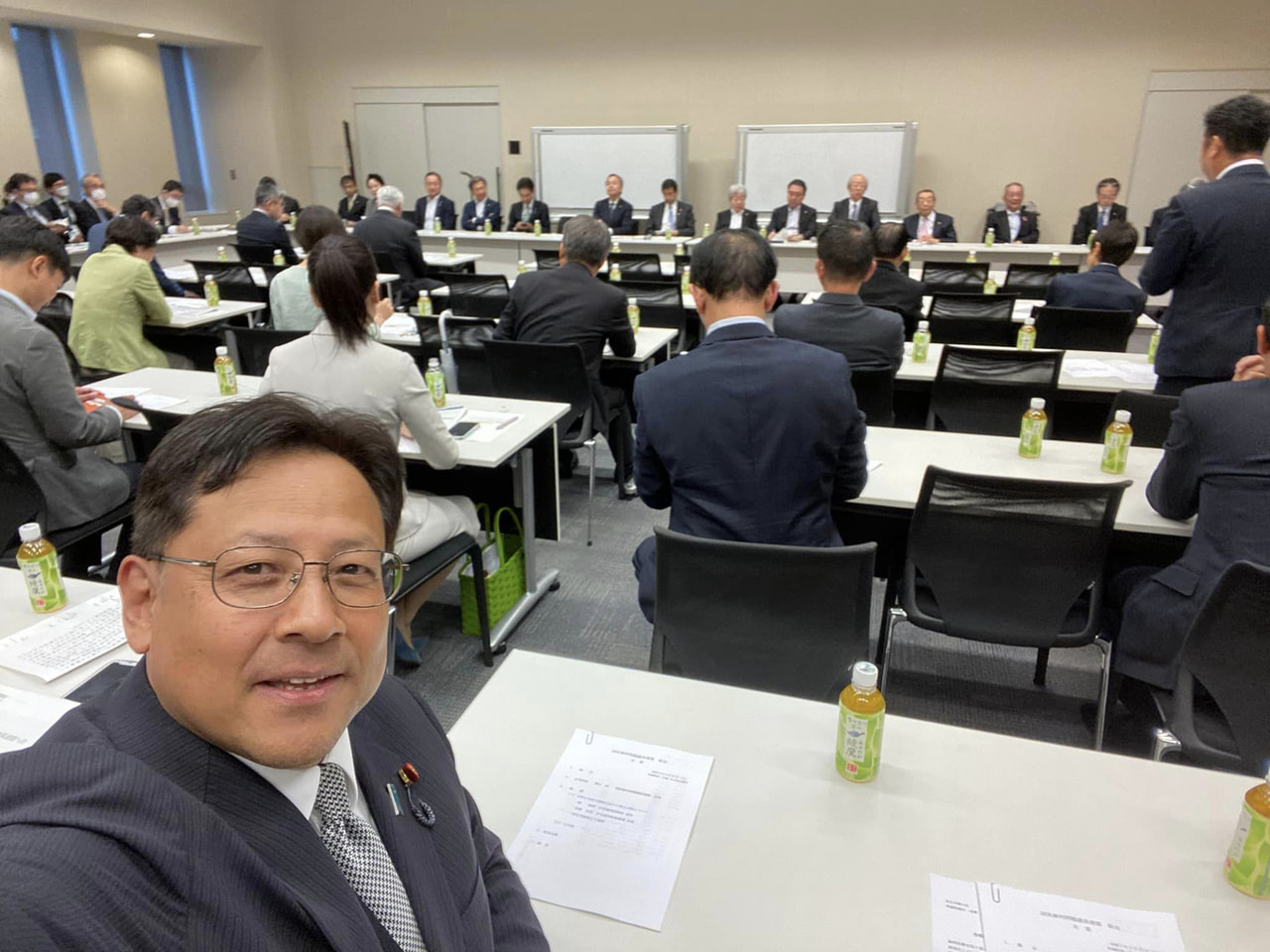 国民歯科問題議員連盟が国会議員会館で開催されました。