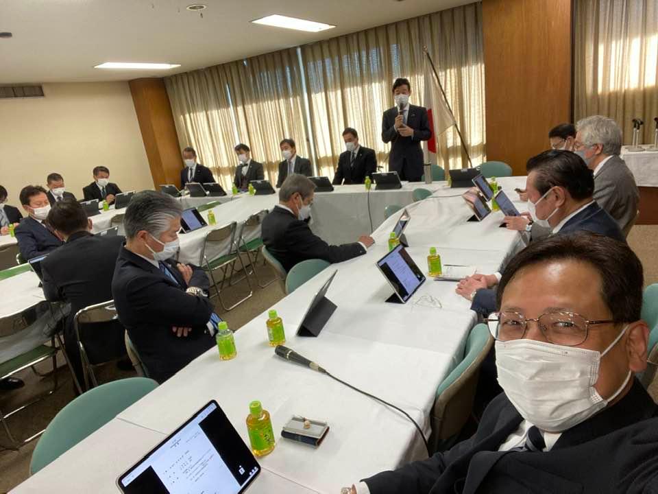 経済成長戦略本部の初回会合が始まります。