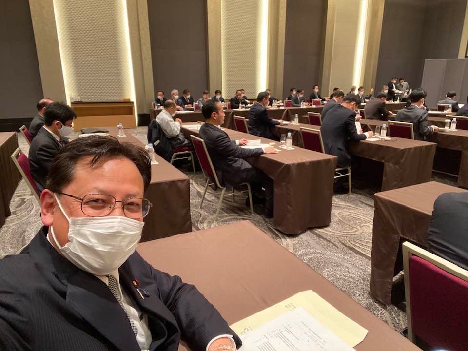 自民党薬剤師問題議員懇談会に出席しました。