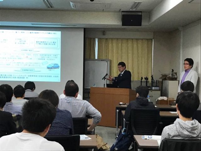 神戸大学の科学技術イノベーション研究所にて講義を行いました。